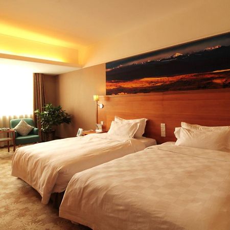 โรงแรมชาร์แดง ซีเคร็ท ลาซา ภายนอก รูปภาพ