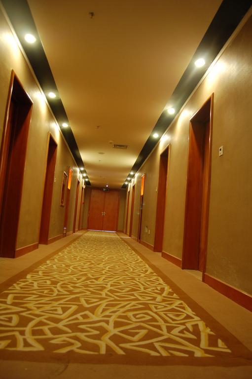 โรงแรมชาร์แดง ซีเคร็ท ลาซา ภายนอก รูปภาพ